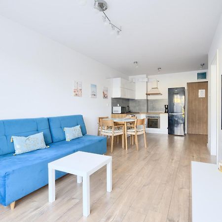 Apartamentyprzymorzu Baltycki Z Miejscem Postojowym I Ogrodkiem Kołobrzeg Kültér fotó