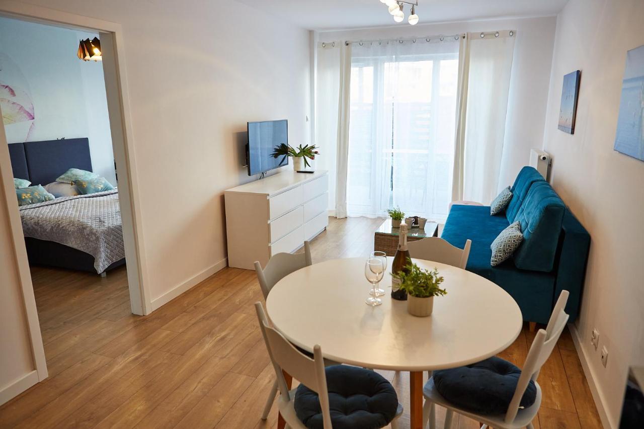 Apartamentyprzymorzu Baltycki Z Miejscem Postojowym I Ogrodkiem Kołobrzeg Kültér fotó
